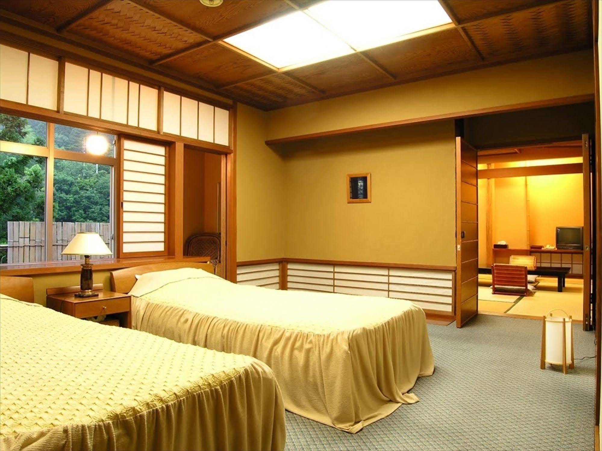 Hotel Yunokaze Hazu Shinshiro Exterior foto