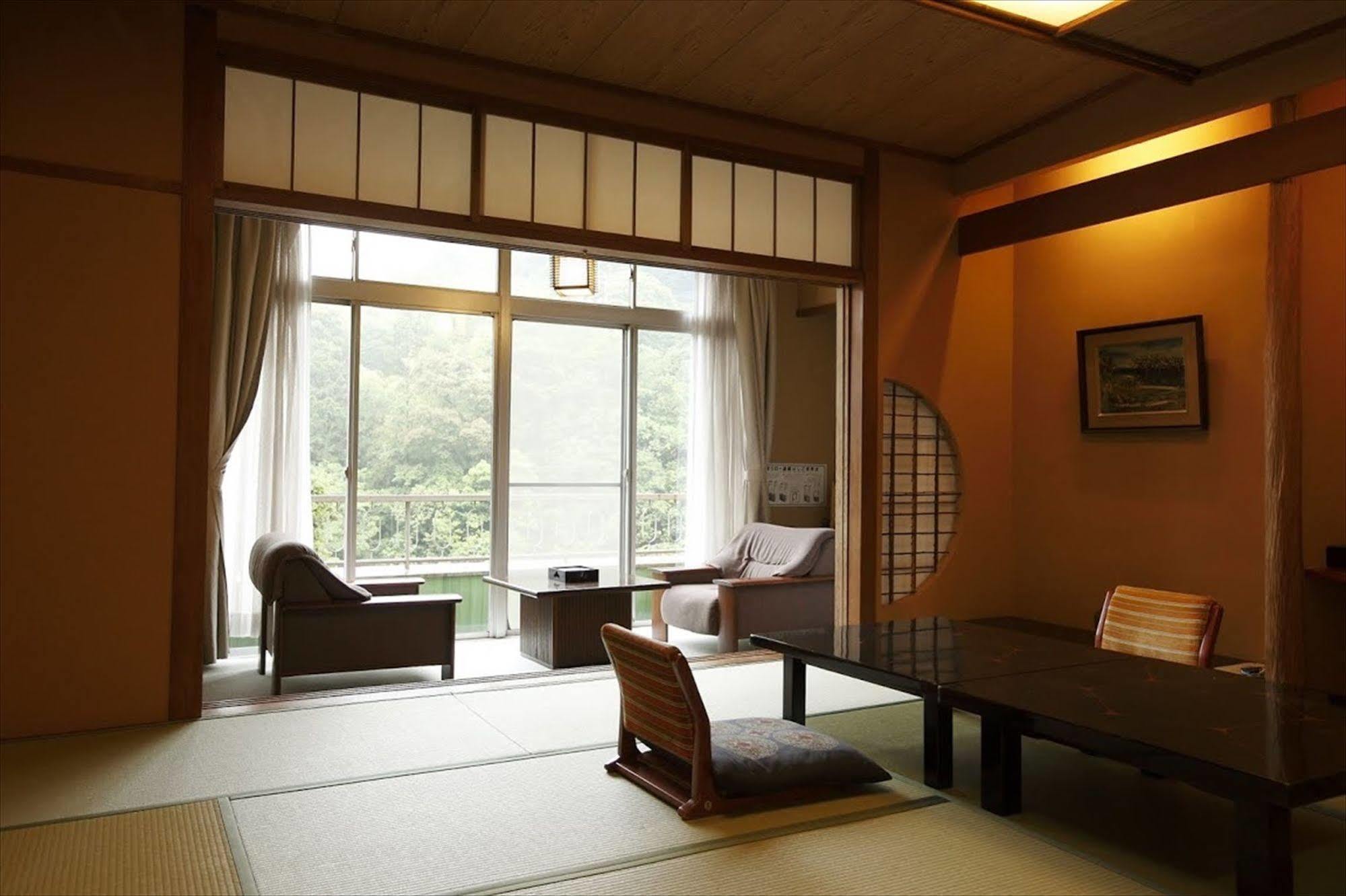 Hotel Yunokaze Hazu Shinshiro Exterior foto